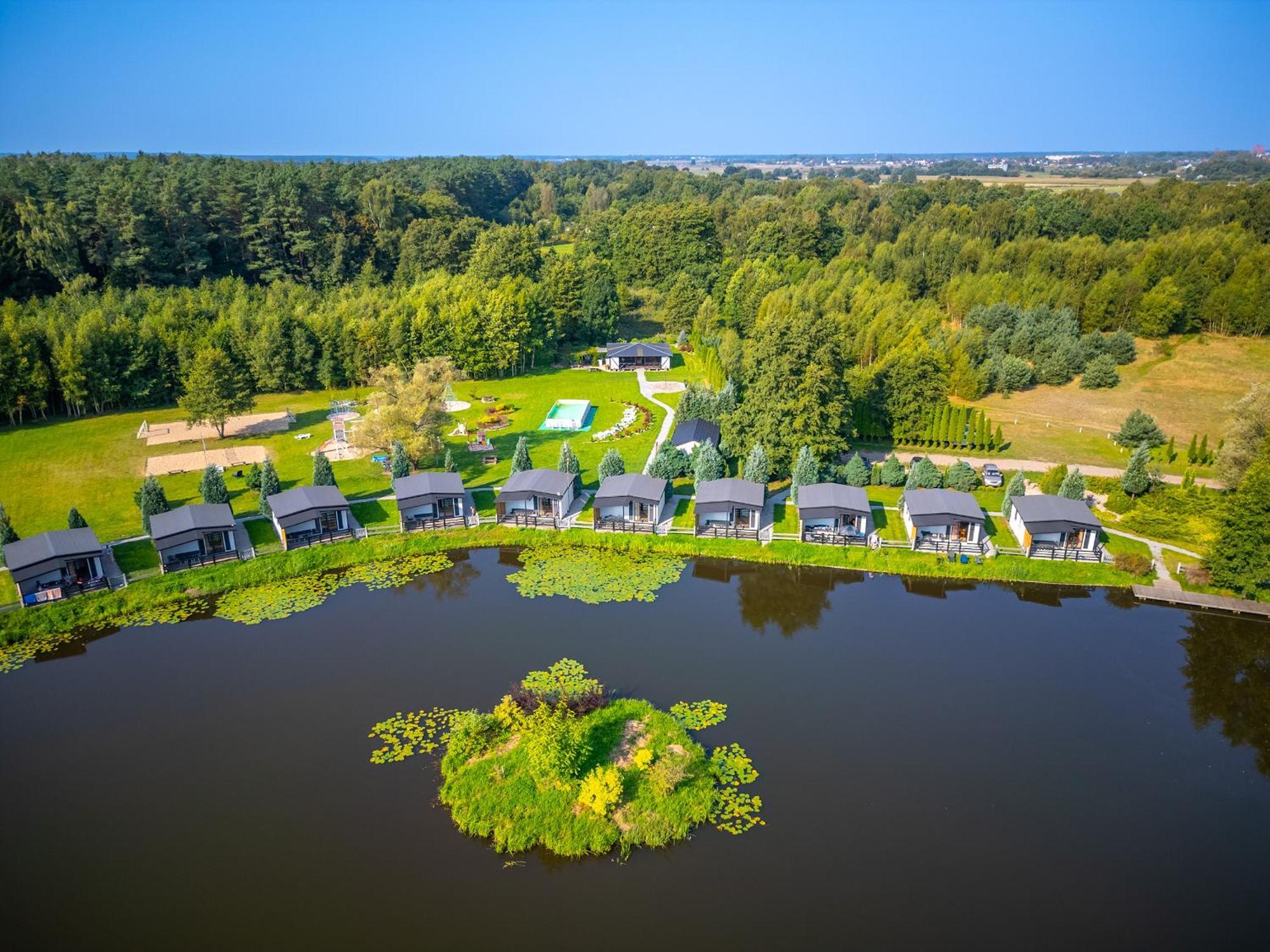 Domki Drewniane Na Splawiu Nad Morzem Ujście-Darłowskie المظهر الخارجي الصورة