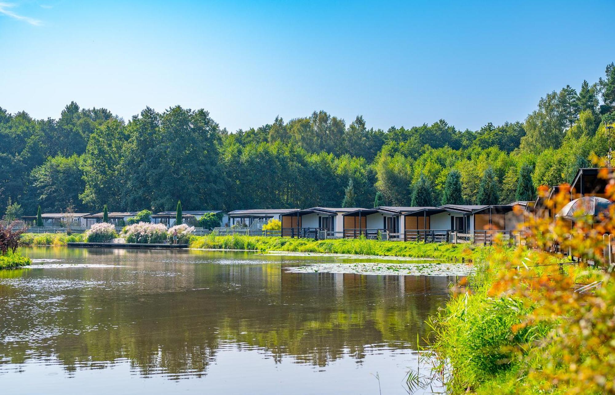 Domki Drewniane Na Splawiu Nad Morzem Ujście-Darłowskie المظهر الخارجي الصورة